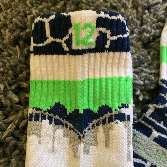 Seattle Seahawks bundle - Picture 6 of 6